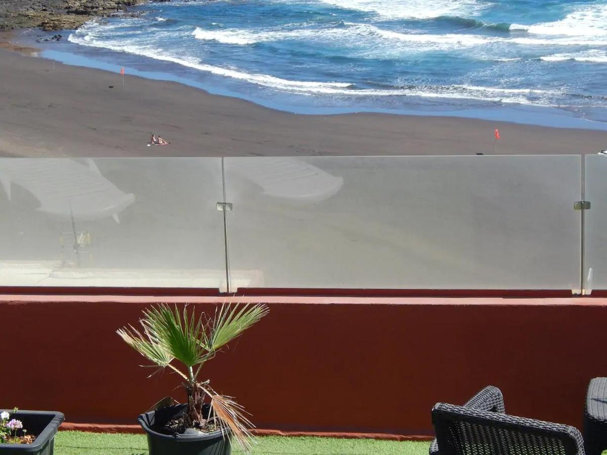 Apartmán Loft With Balcony Sea View Playa Del Hombre Exteriér fotografie
