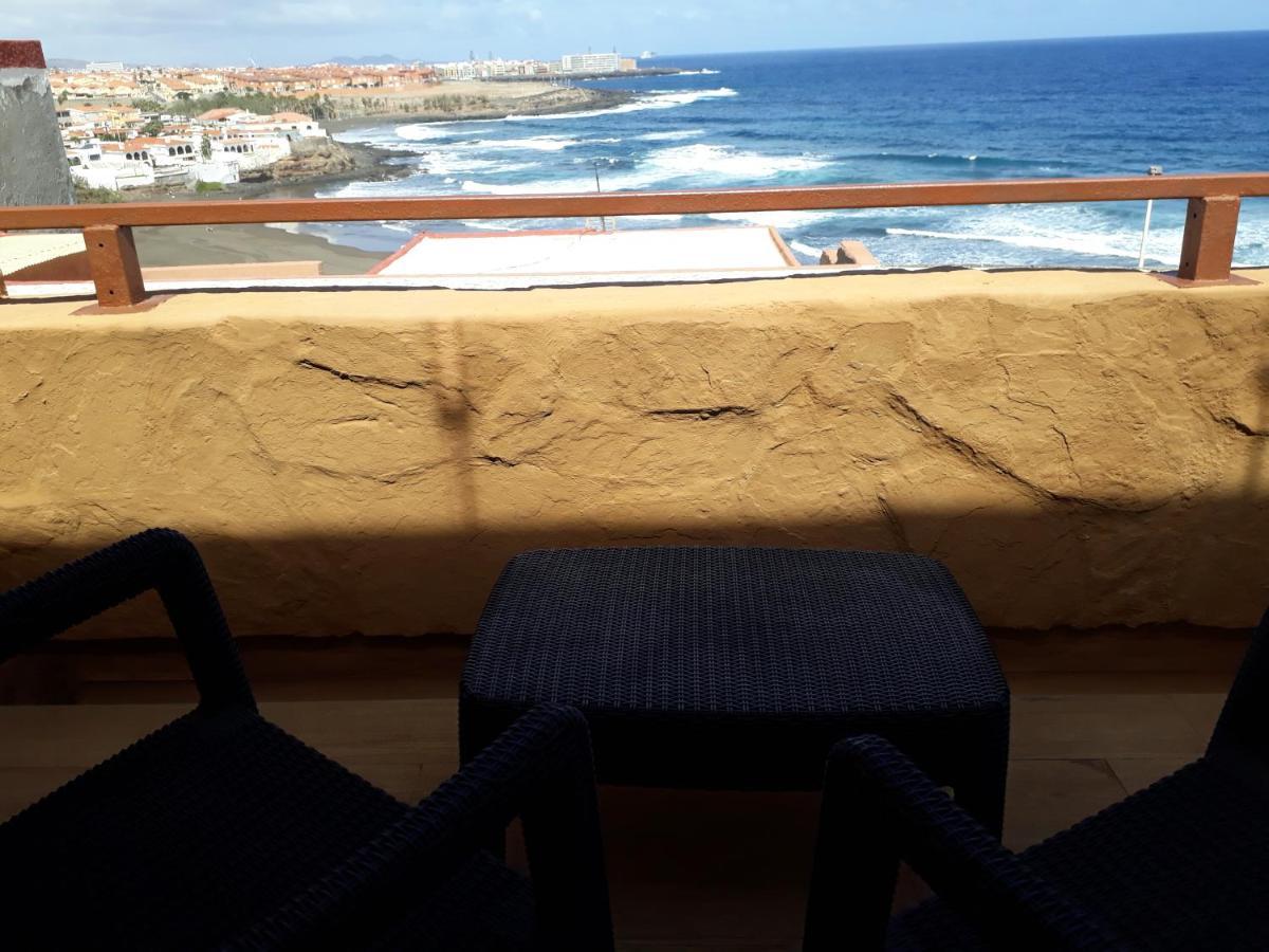 Apartmán Loft With Balcony Sea View Playa Del Hombre Exteriér fotografie